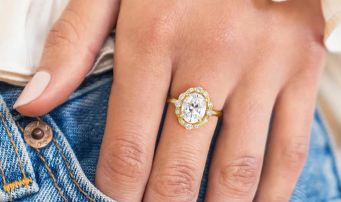 oval engagement rings gold