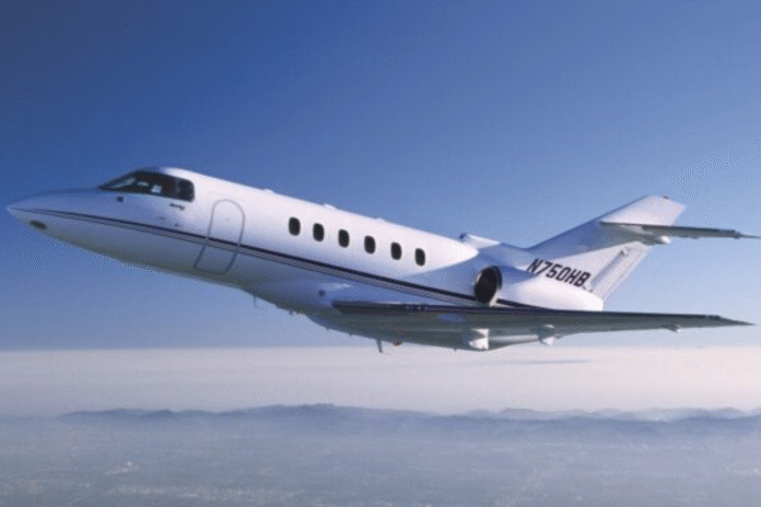 the essential steps to plan your private jet tour